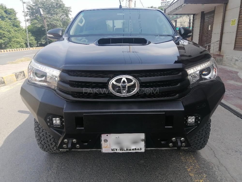 Toyota Hilux 2017 for Sale in Lahore Image-1