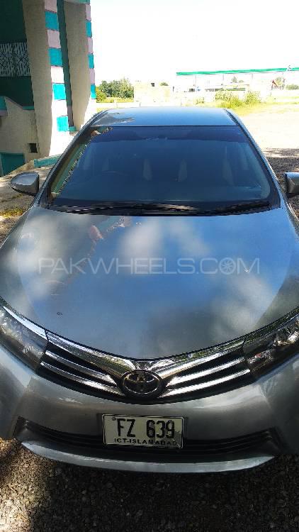 Toyota Corolla 2015 for Sale in Kamra Image-1