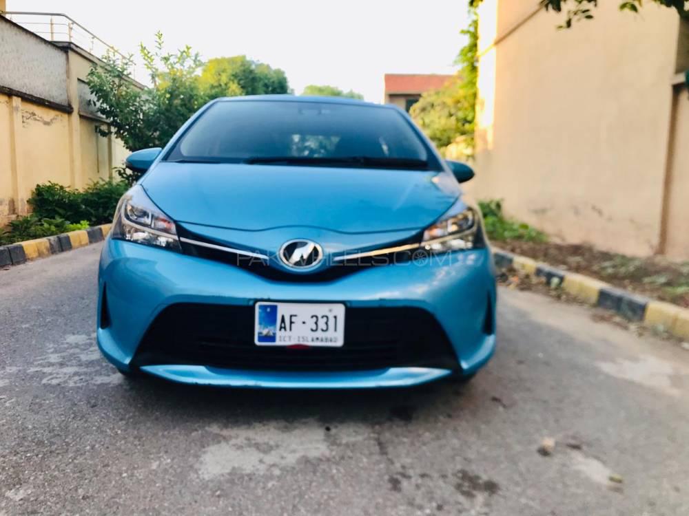 Toyota Vitz 2016 for Sale in Islamabad Image-1