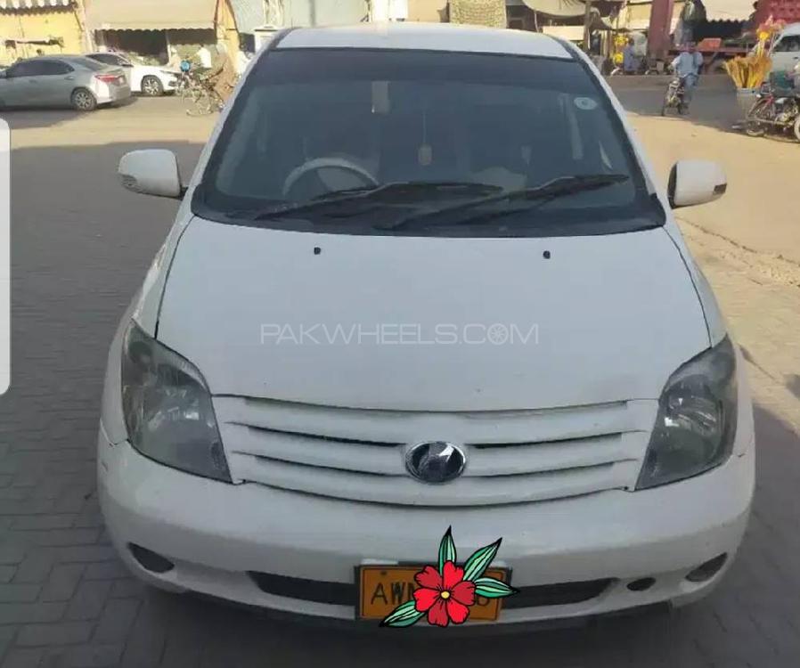 Toyota Ist 1 3 A 2006 For Sale In Sahiwal Pakwheels