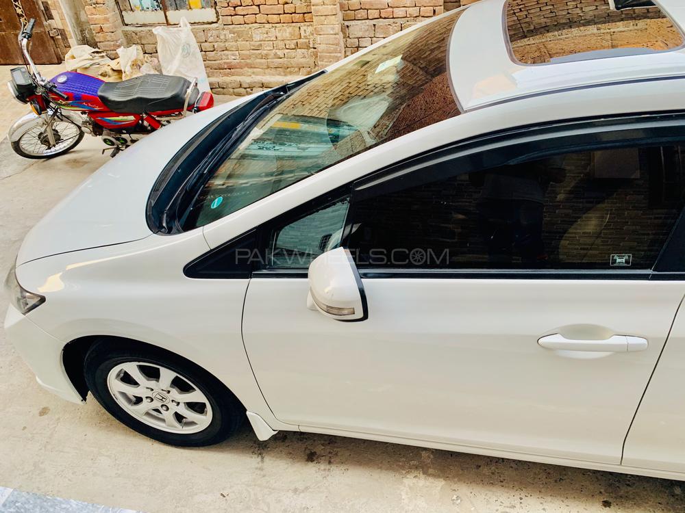 Honda Civic 2013 for Sale in Faisalabad Honda Civic 2013 for Sale in Faisalabad Image-3