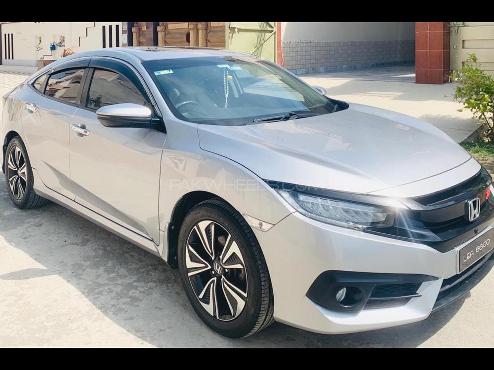 Honda Civic 2017 for Sale in Faisalabad Image-1