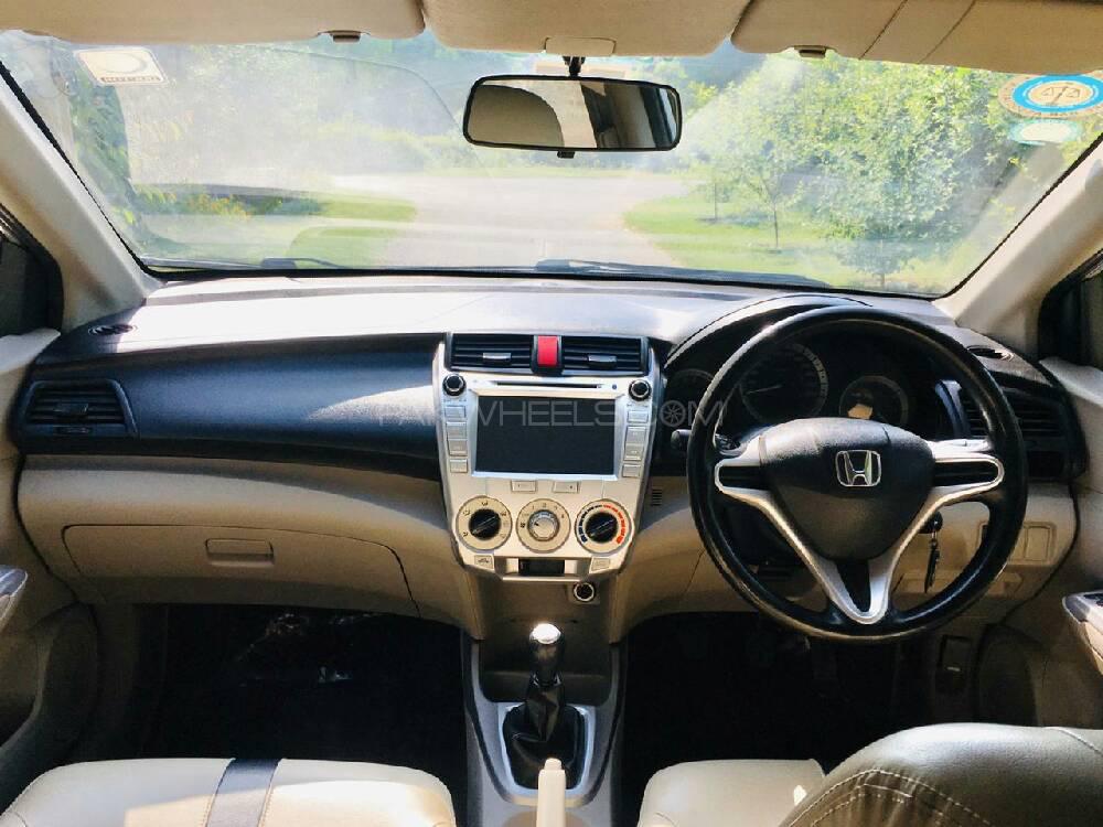 Honda City 2015 for Sale in Lahore Honda City 2015 for Sale in Lahore Image-14