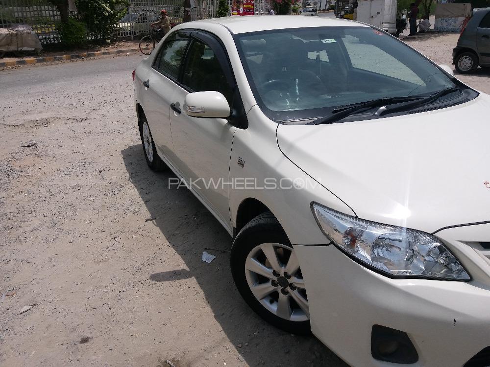 Toyota Corolla 2013 for Sale in Bhakkar Image-1