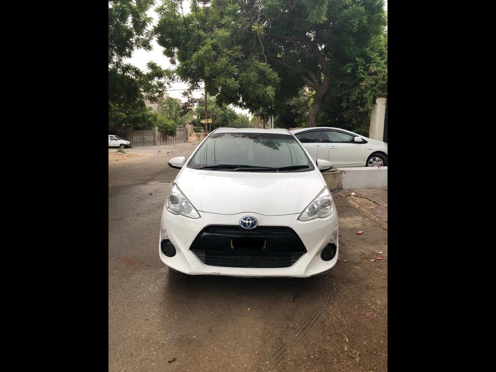 Toyota Aqua 2015 for Sale in Karachi Image-1
