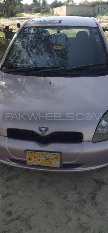 Toyota Vitz 2006 for Sale in Mian Wali Image-1