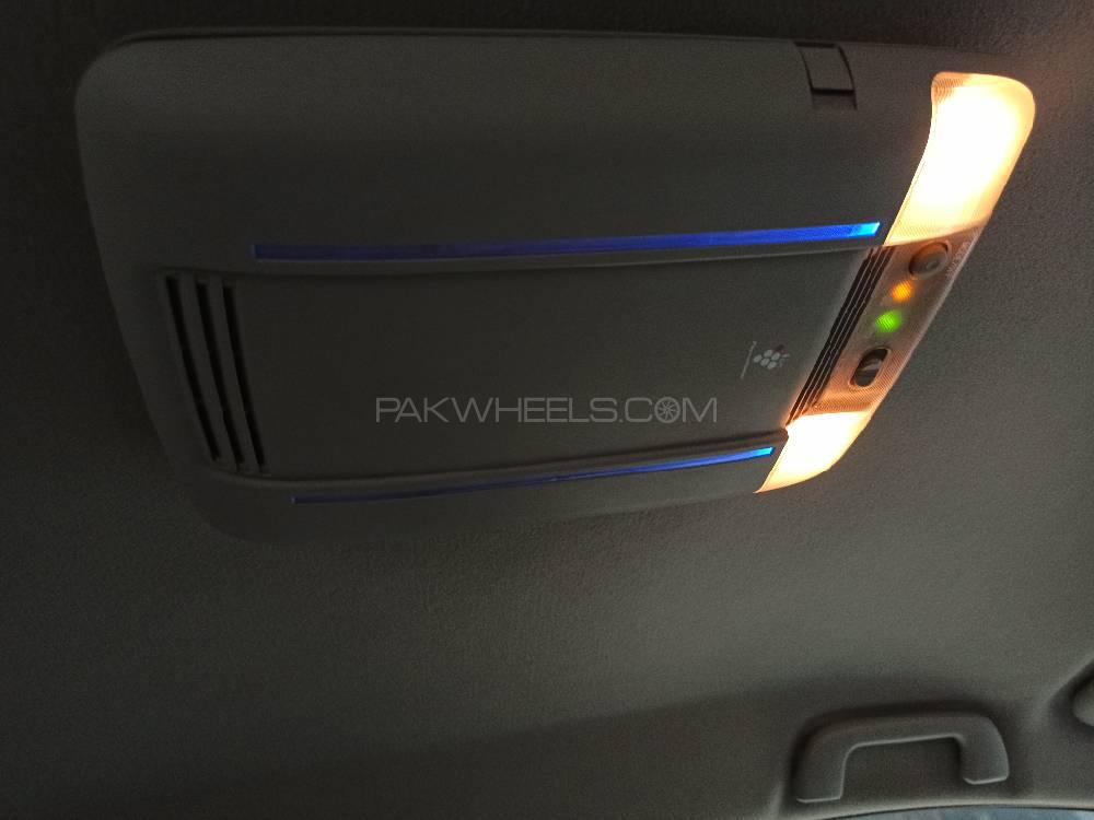 Toyota Vitz 2011 for Sale in Lahore Toyota Vitz 2011 for Sale in Lahore Image-17