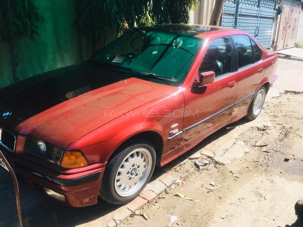 BMW 3 Series 1996 for Sale in Lahore BMW 3 Series 1996 for Sale in Lahore Image-3
