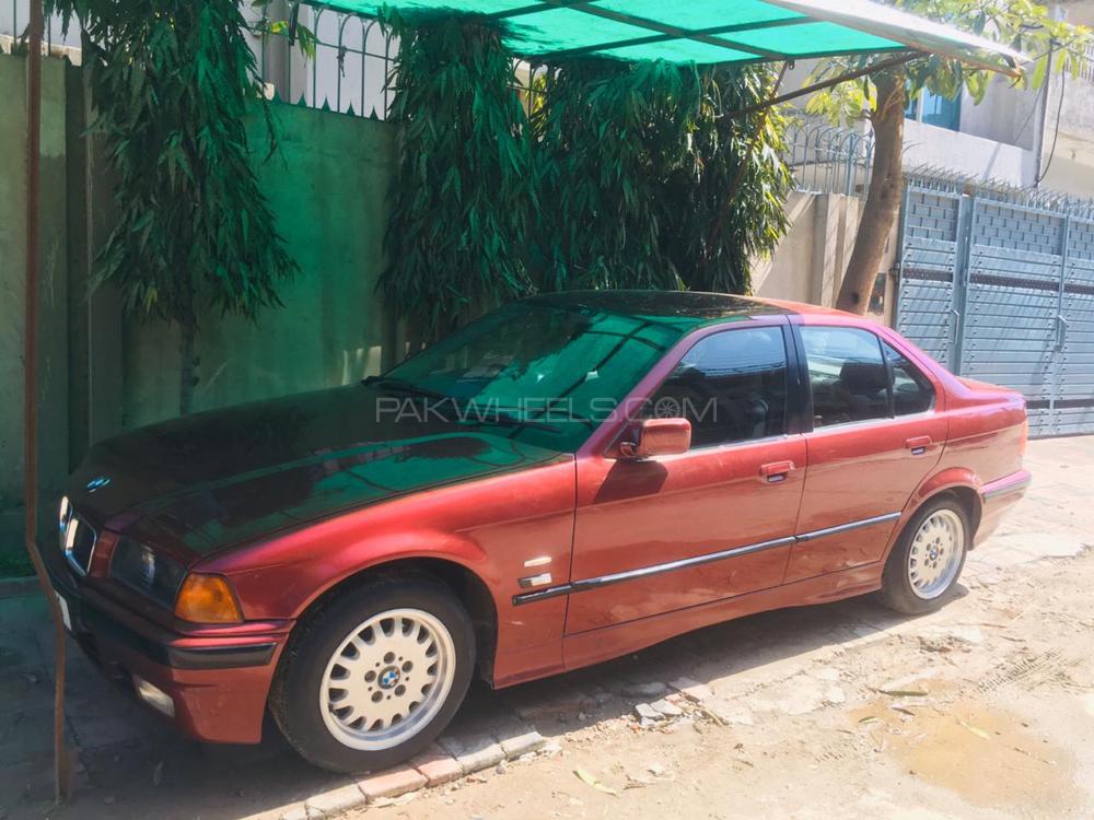 BMW 3 Series 1996 for Sale in Lahore BMW 3 Series 1996 for Sale in Lahore Image-4