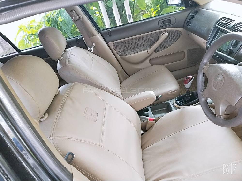 ہونڈا سوک 2005 for Sale in ایبٹ آباد ہونڈا سوک 2005 for Sale in ایبٹ آباد Image-6