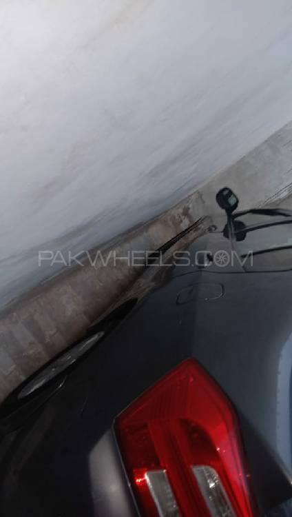 Honda City 2015 for Sale in Hyderabad Honda City 2015 for Sale in Hyderabad Image-12