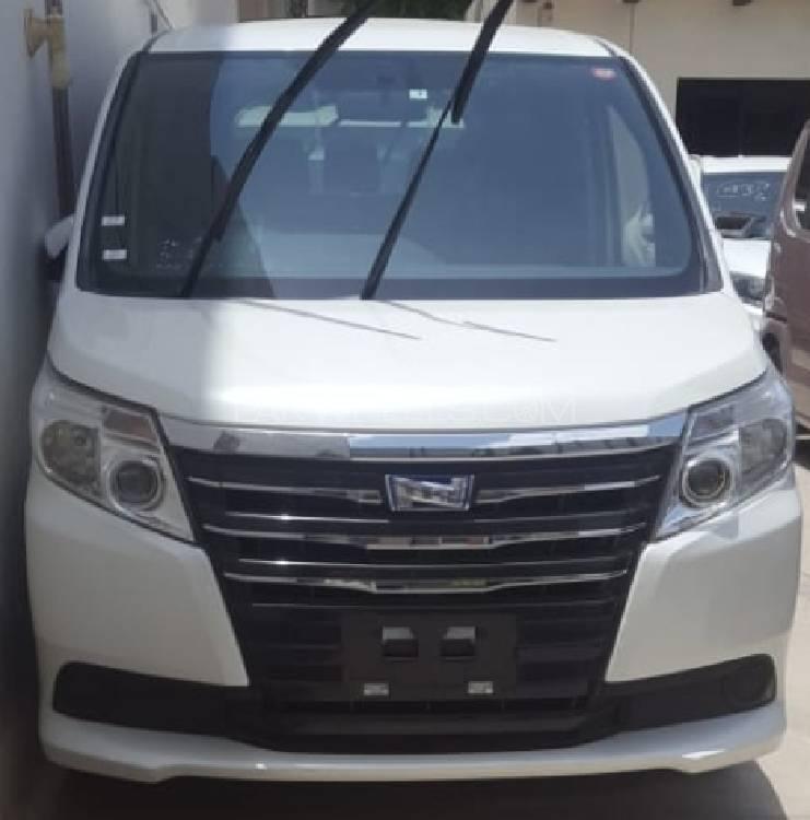 Toyota Noah 2015 for Sale in Karachi Image-1