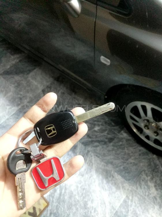 Honda Civic 2009 for Sale in Lahore Honda Civic 2009 for Sale in Lahore Image-4