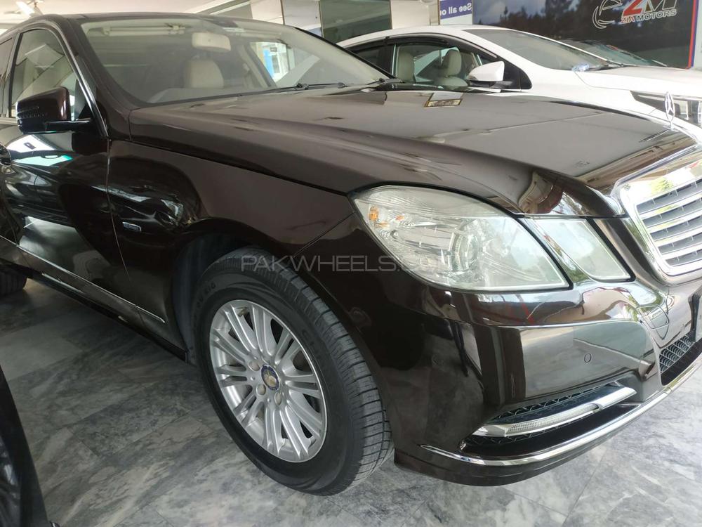 Mercedes Benz E Class 2011 for Sale in Islamabad Mercedes Benz E Class 2011 for Sale in Islamabad Image-3