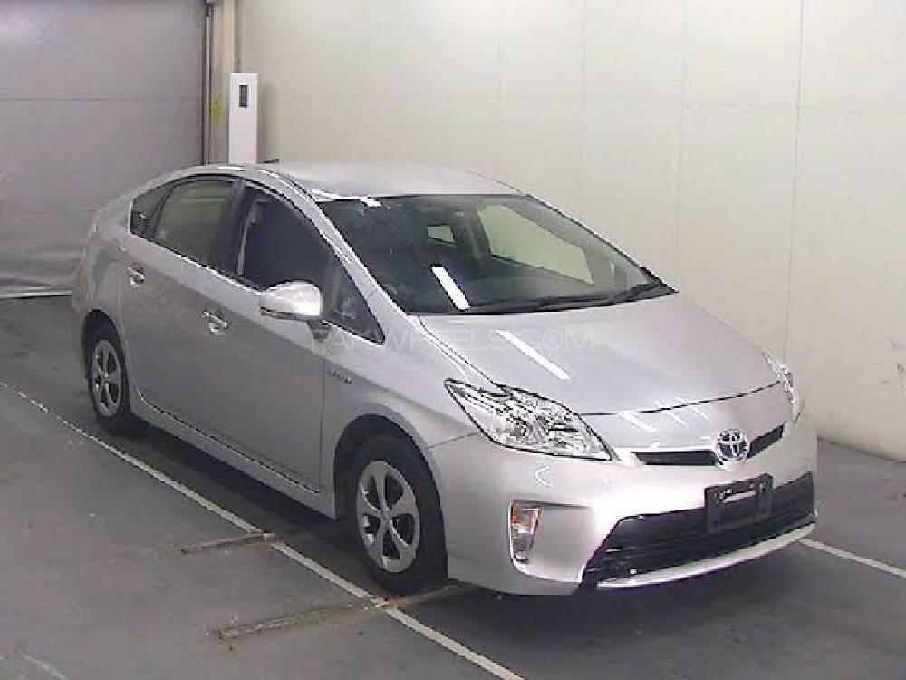 Toyota Prius 2013 for Sale in Sialkot Image-1