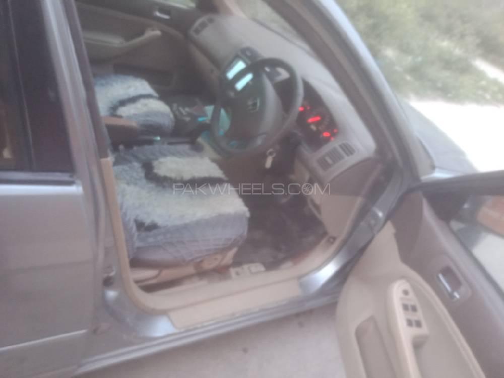 Honda Civic 2005 for Sale in Lahore Honda Civic 2005 for Sale in Lahore Image-18