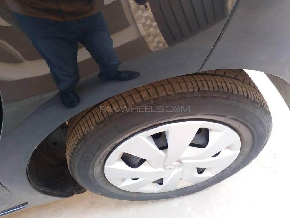 Toyota Vitz 2016 for Sale in Multan Toyota Vitz 2016 for Sale in Multan Image-3