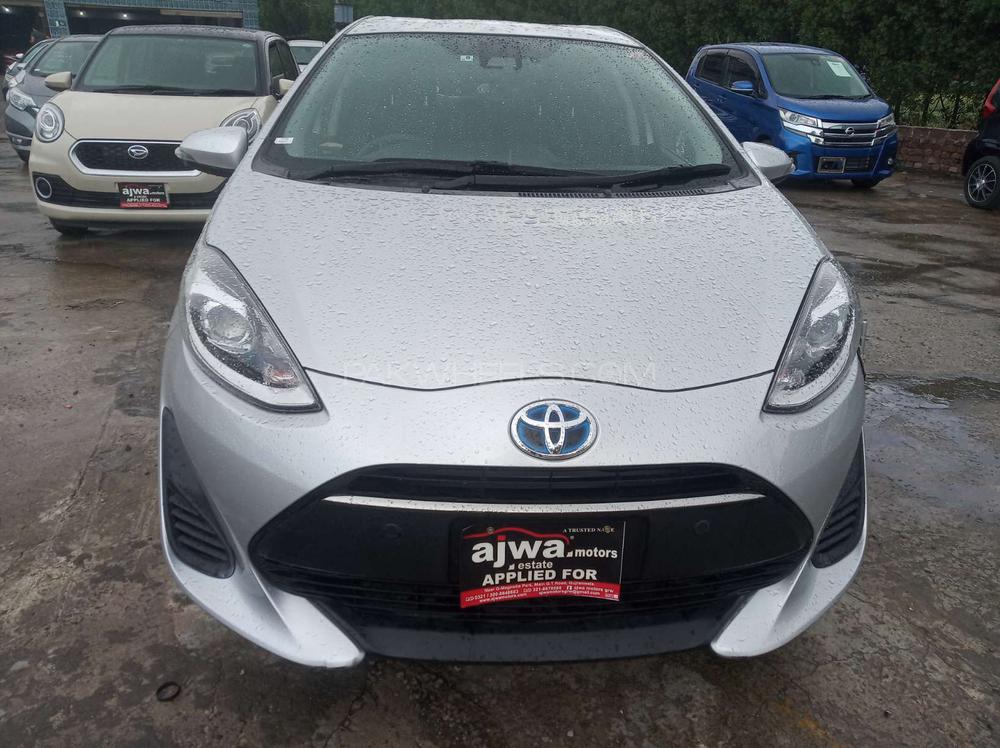 Toyota Aqua 2017 for Sale in Gujranwala Image-1