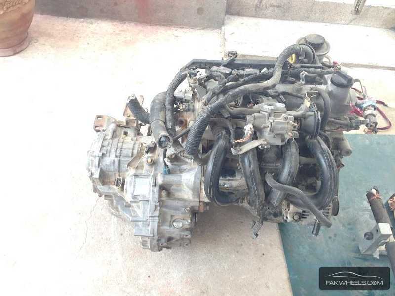 Toyota vitz engine for sale... Image-1