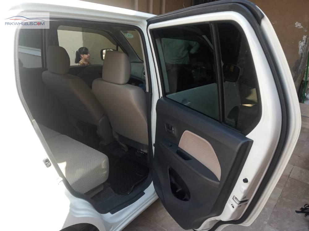 Suzuki Wagon R 2014 for Sale in Islamabad Suzuki Wagon R 2014 for Sale in Islamabad Image-6