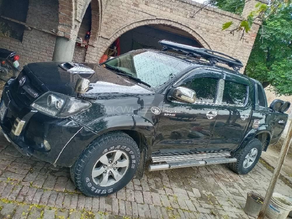Toyota Hilux 2007 for Sale in Gujrat Image-1