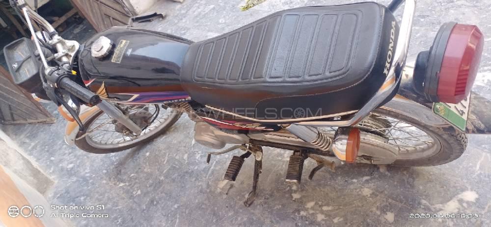 ہونڈا CG 125 2017 for Sale ہونڈا CG 125 2017 for Sale Image-6