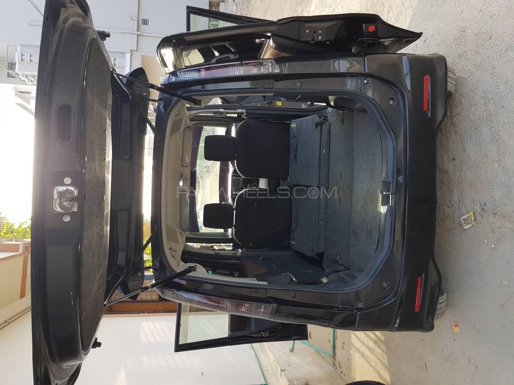 Nissan Roox 2012 for Sale in Hyderabad Nissan Roox 2012 for Sale in Hyderabad Image-11