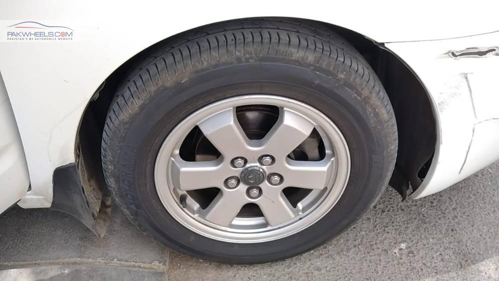 Toyota Prius 2011 for Sale in Karachi Toyota Prius 2011 for Sale in Karachi Image-13