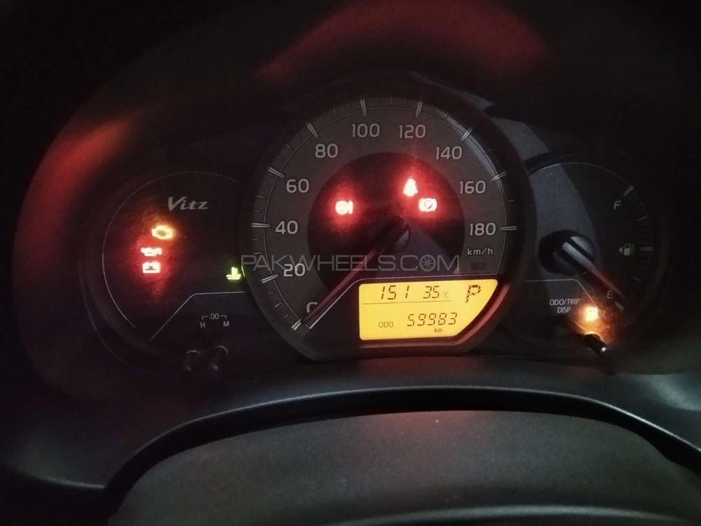 Toyota Vitz 2015 for Sale in Karachi Toyota Vitz 2015 for Sale in Karachi Image-6