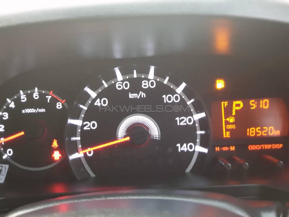 Daihatsu Move 2017 for Sale in Lahore Daihatsu Move 2017 for Sale in Lahore Image-9