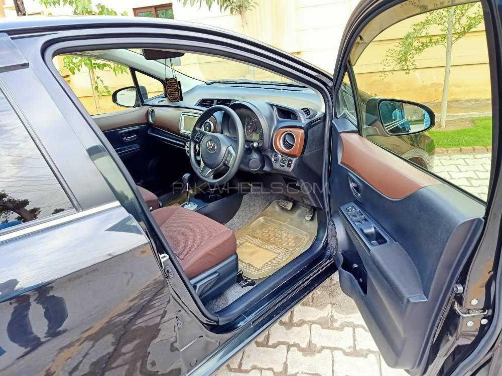 Toyota Vitz 2012 for Sale in Multan Toyota Vitz 2012 for Sale in Multan Image-11