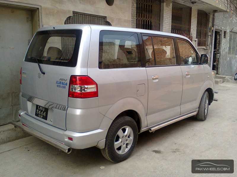Suzuki APV 2006 for Sale in Lahore Image-1