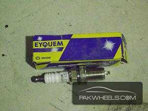 VOLVO spark plugs for sale Image-1
