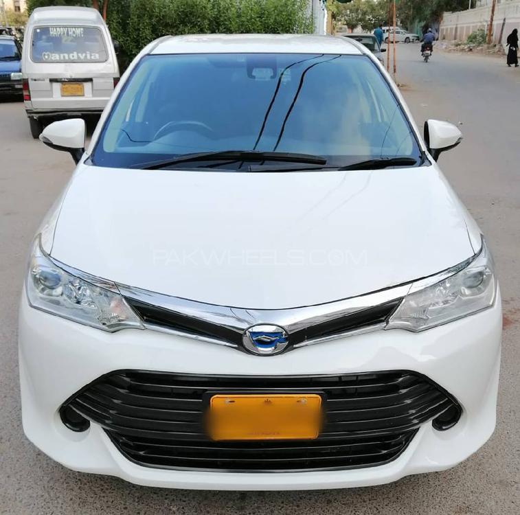 Toyota Corolla Axio 2015 for Sale in Karachi Toyota Corolla Axio 2015 for Sale in Karachi Image-3
