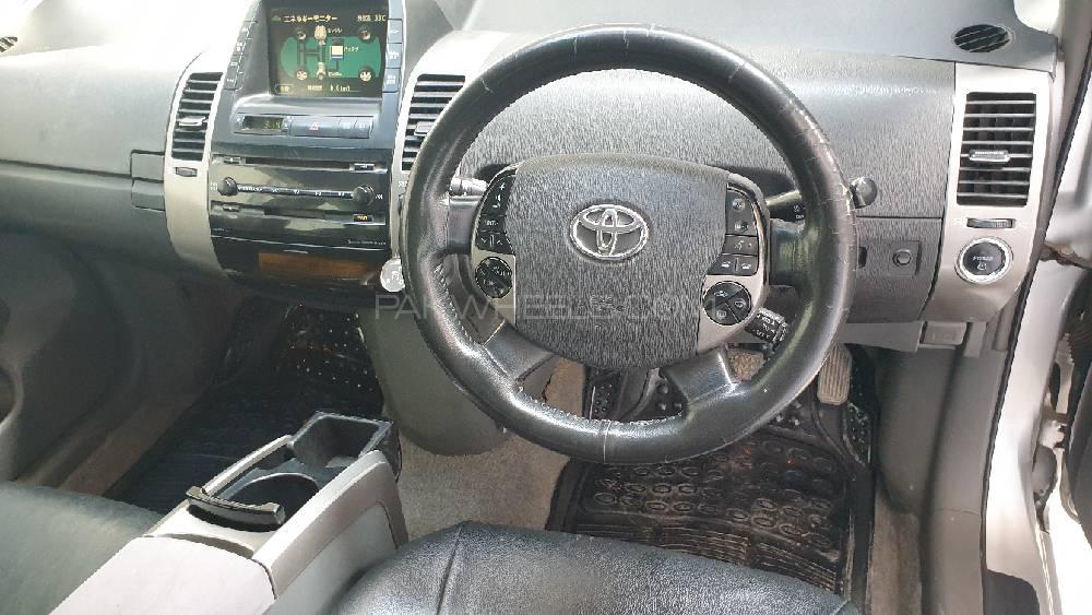 Toyota Prius 2009 for Sale in Peshawar Toyota Prius 2009 for Sale in Peshawar Image-7