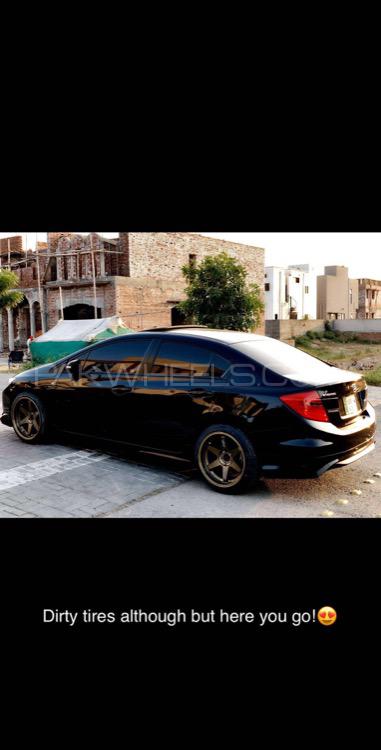 Honda Civic - 2012  Honda Civic - 2012  Image-2