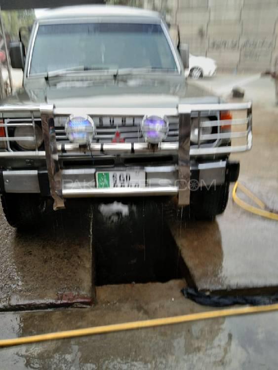 Mitsubishi Pajero 1987 for Sale in Lahore Mitsubishi Pajero 1987 for Sale in Lahore Image-3