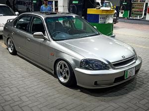 ہونڈا سوک - 2000