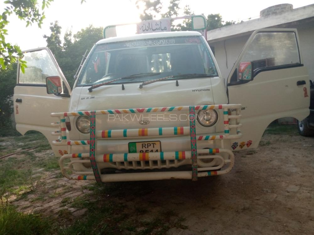 Hyundai Shehzore 2002 for Sale in Chakwal Image-1