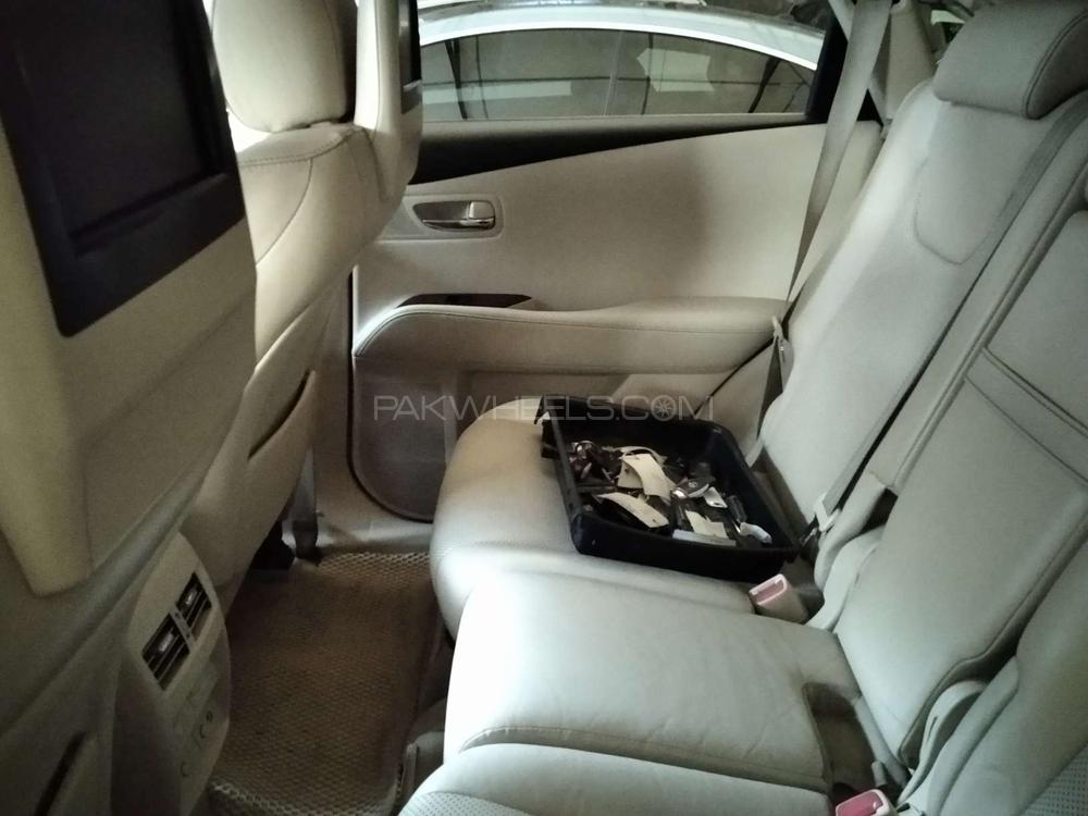 Lexus RX Series 2012 for Sale in Lahore Lexus RX Series 2012 for Sale in Lahore Image-8