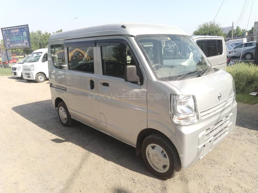 نسان کلپر 2015 for Sale in گجرانوالہ نسان کلپر 2015 for Sale in گجرانوالہ Image-6
