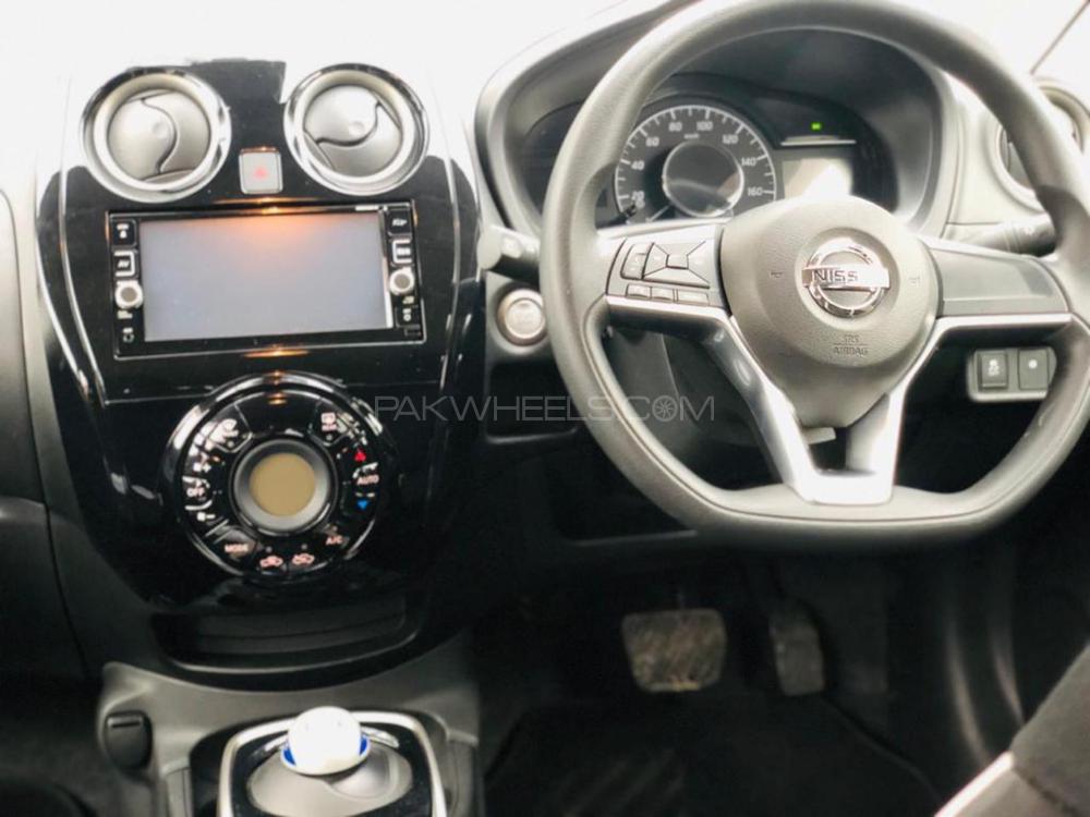 Nissan Note 2017 for Sale in Lahore Nissan Note 2017 for Sale in Lahore Image-4