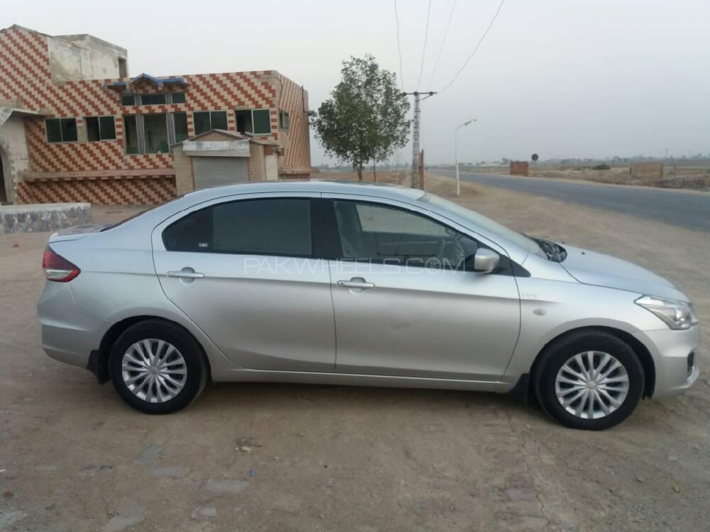 سوزوکی سیاز 2017 for Sale in جیکب آباد سوزوکی سیاز 2017 for Sale in جیکب آباد Image-2