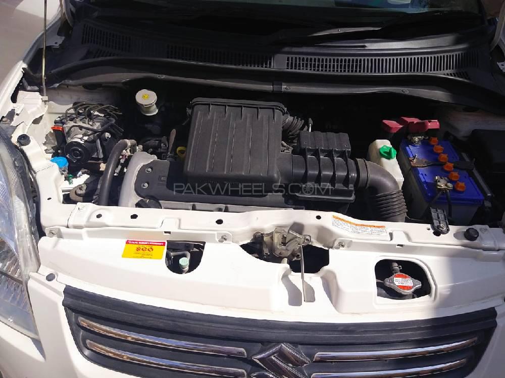 Suzuki Swift 2016 for Sale in Peshawar Suzuki Swift 2016 for Sale in Peshawar Image-2