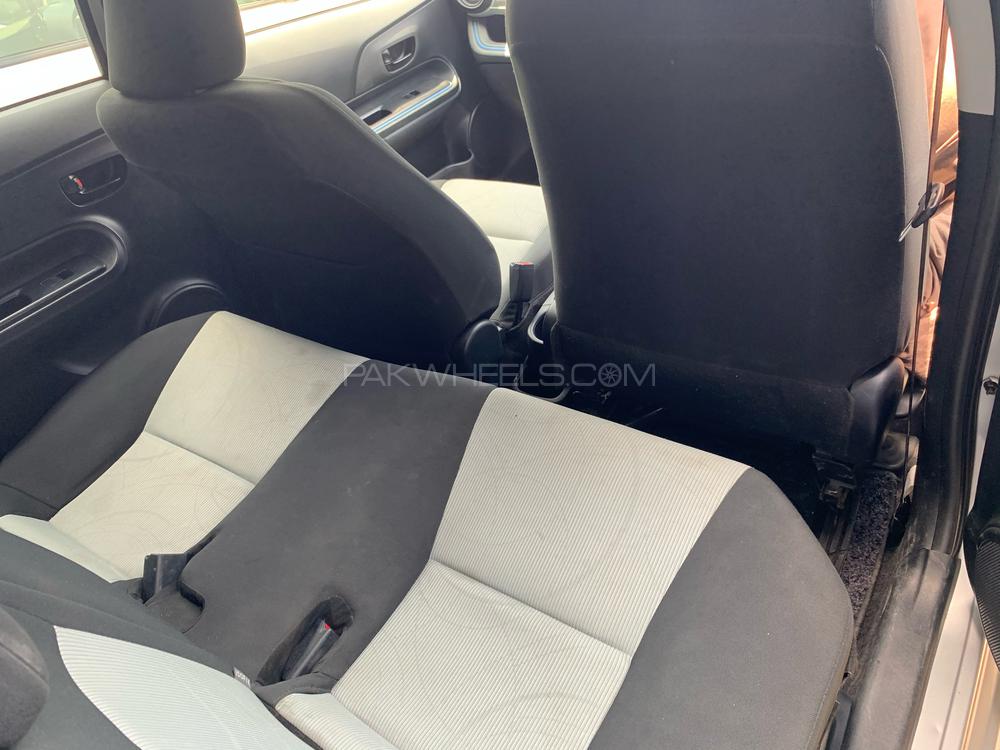 Toyota Aqua 2014 for Sale in Lahore Toyota Aqua 2014 for Sale in Lahore Image-6