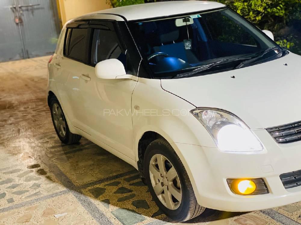 Suzuki Swift 2013 for Sale in Kohat Suzuki Swift 2013 for Sale in Kohat Image-7