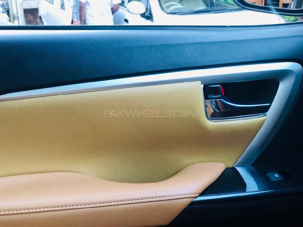 Toyota Fortuner 2019 for Sale in Islamabad Toyota Fortuner 2019 for Sale in Islamabad Image-6