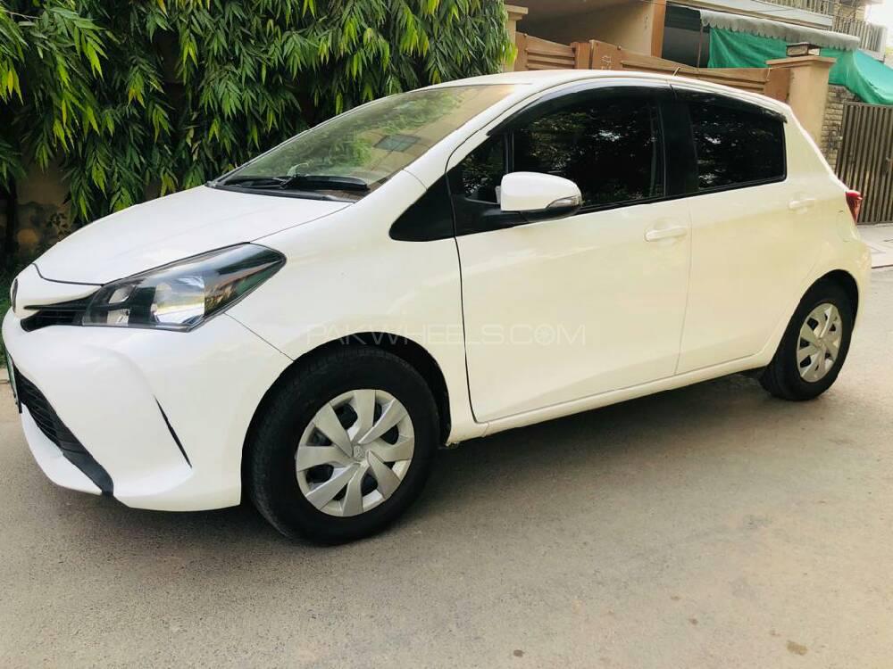 Toyota Vitz 2015 for Sale in Lahore Toyota Vitz 2015 for Sale in Lahore Image-8