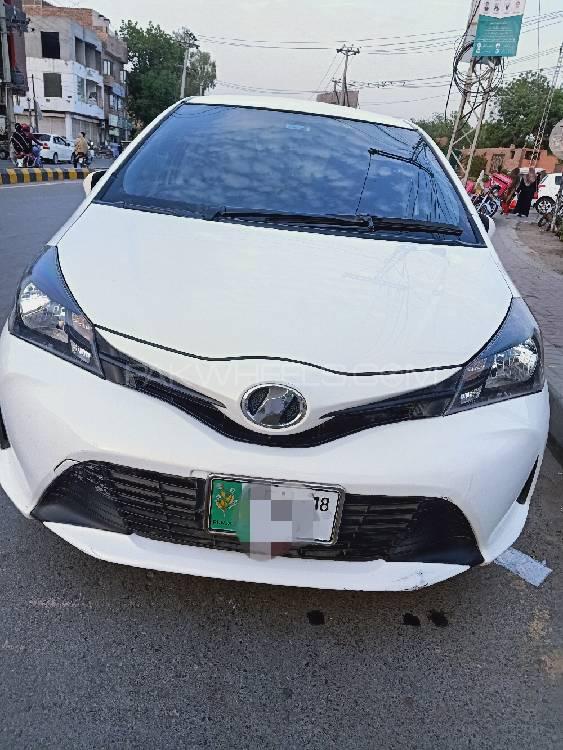 Toyota Vitz 2014 for Sale in Multan Image-1