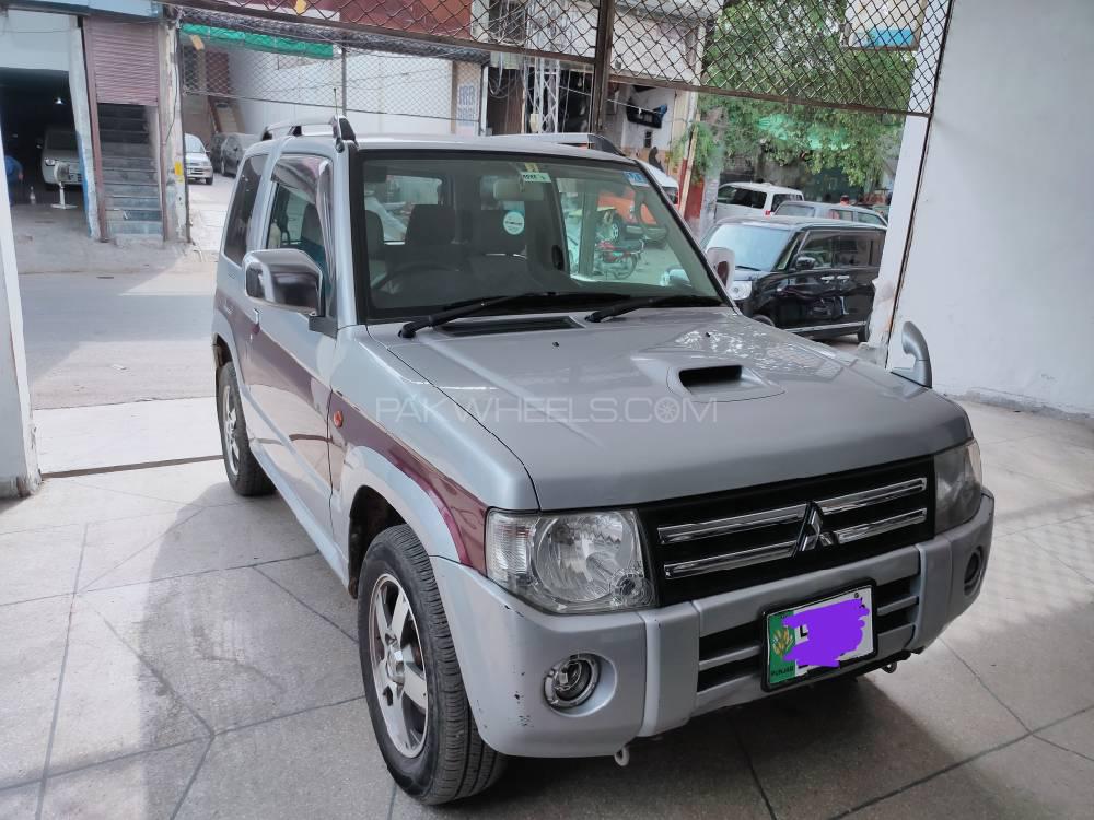 Mitsubishi Pajero Mini 2011 for Sale in Lahore Image-1